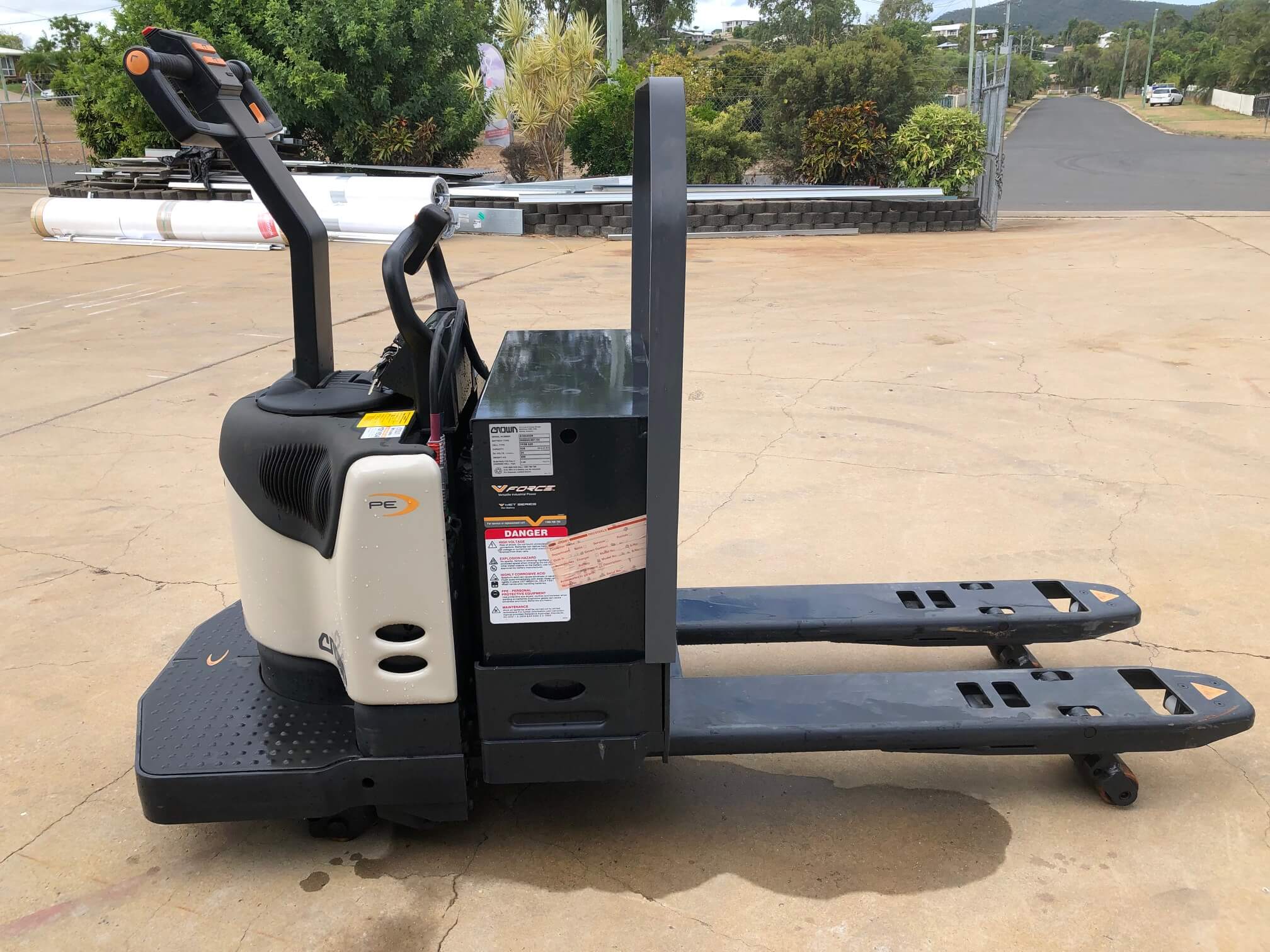 Used Crown PE4500