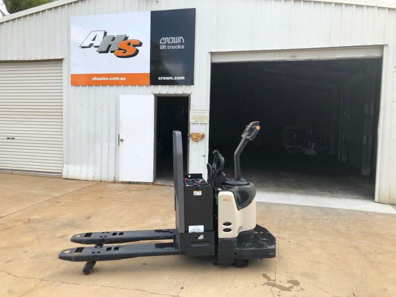 Used Crown PE4500